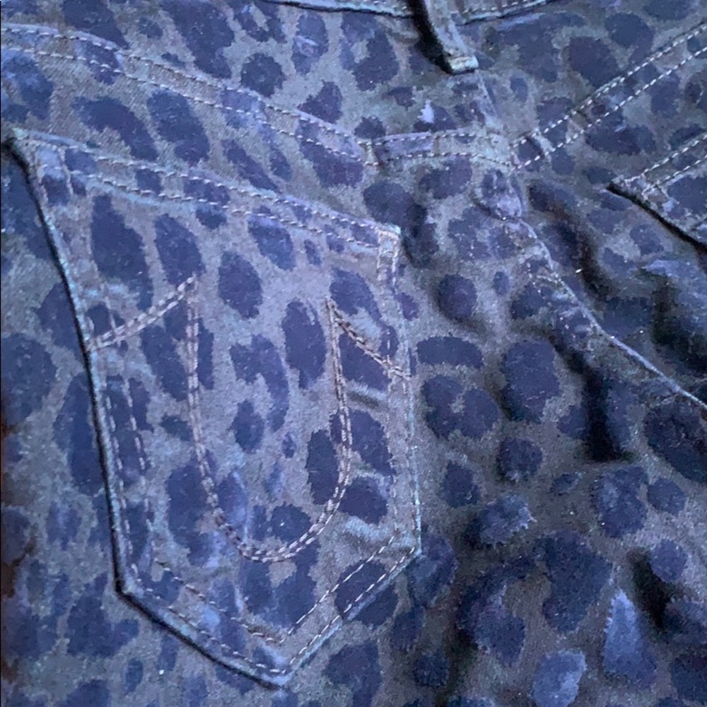 Jeans - Picture 5 of 6